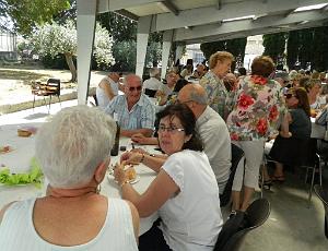 AOBR 2014 06 22 JUIN MARIGNANE REPAS PORCELET A LA BROCHE (173) par G Montaner